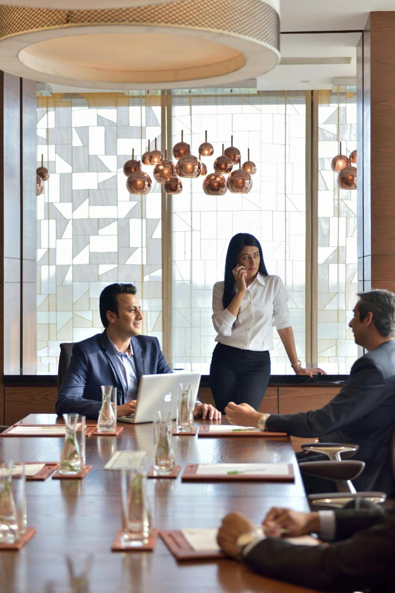 Courtyard By Marriott Raipur Hotel Kültér fotó