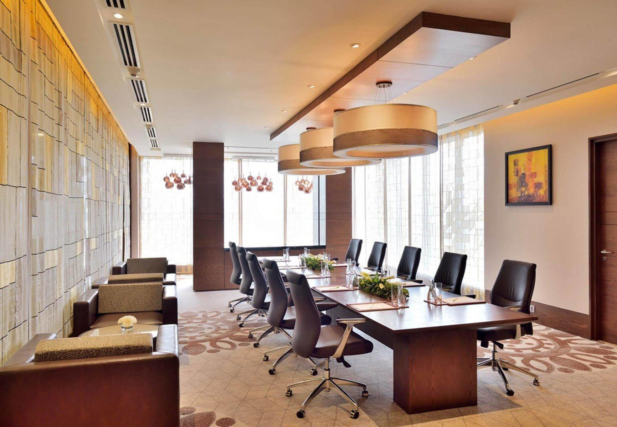 Courtyard By Marriott Raipur Hotel Kültér fotó